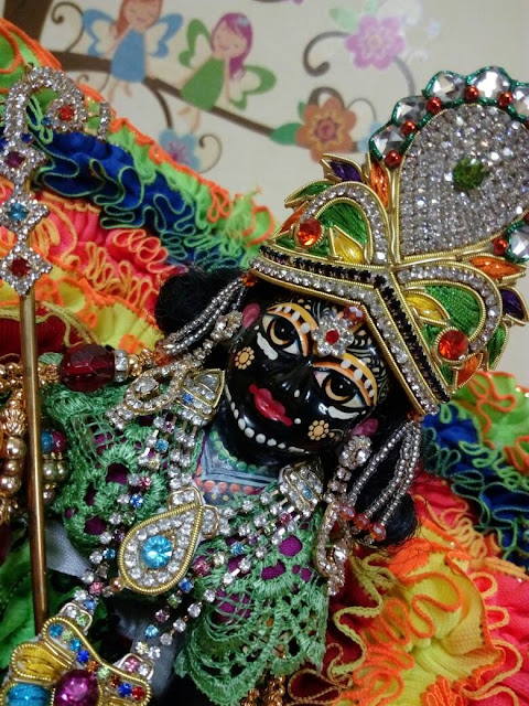 Radha Krishna, Krishna, Kunj Bihari Ji, Kunj, Vrinda Kunj, Vridna, Vrinda Kishori, Vrinda, Ladoo Gopal, Ladoo, Gopal, Radha Rani, Radha, Bal Roop, Bal Gopal, Balgopal,