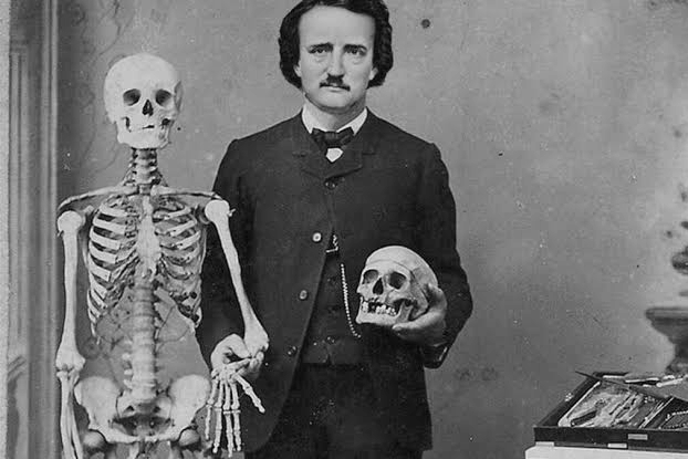 Edgar Allan Poe Portada