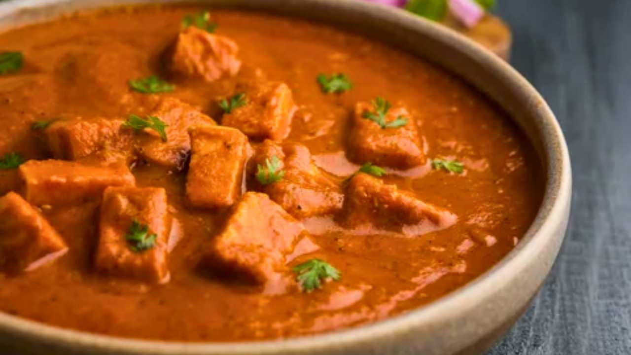 Curry Indiano de Frango: Uma Explosão de Sabores da Índia em seu Prato