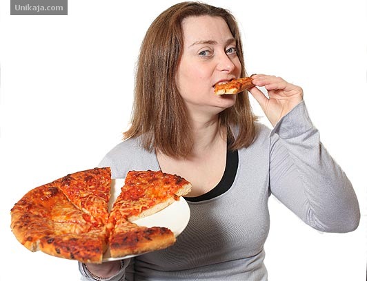 image 1 Nyawa Terancam Akibat Hanya Makan Pizza Selama 31 Tahun