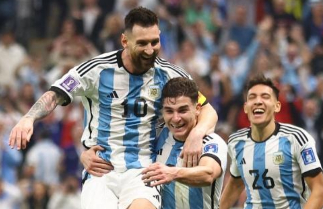 Hasil Timnas Argentina vs Kroasia di Semifinal Piala Dunia 2022: Lionel Messi dan Julian Alvarez Kubur Vatreni 3-0!