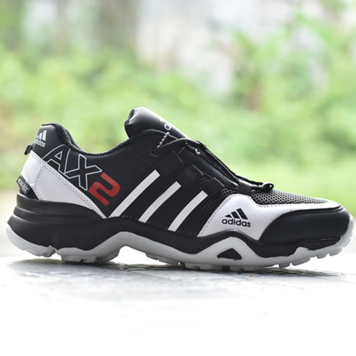  Sepatu  Sport Adidas  AX2 Hitam  Putih ADAX001 Omsepatu com