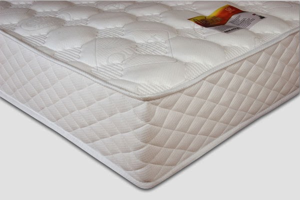 http://www.sleepjunkie.org/dust-mites-fungus-bacteria-oh-my-latex-and-memory-foam-pillows-may-help-your-health/