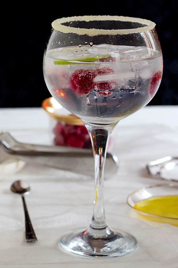 Gin tonic con aceite de oliva virgen cornicabra