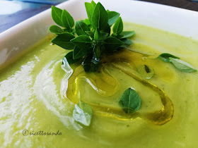 contorno di crema di zucchine al basilico