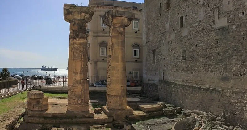 Temple of Poseidon, Taranto