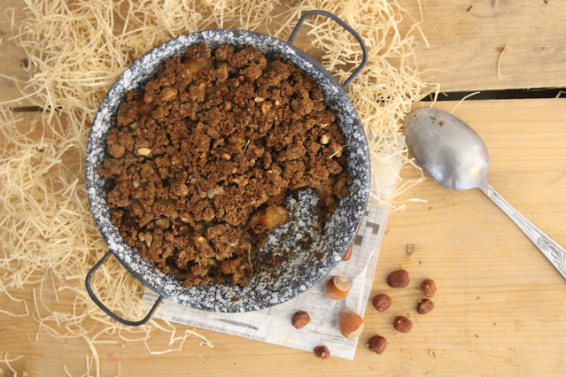 Crumble de chou fleur au sarrasin et à la noisette (vegan)