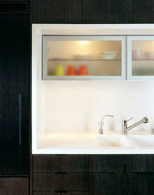 Black and White Modern Kitchen