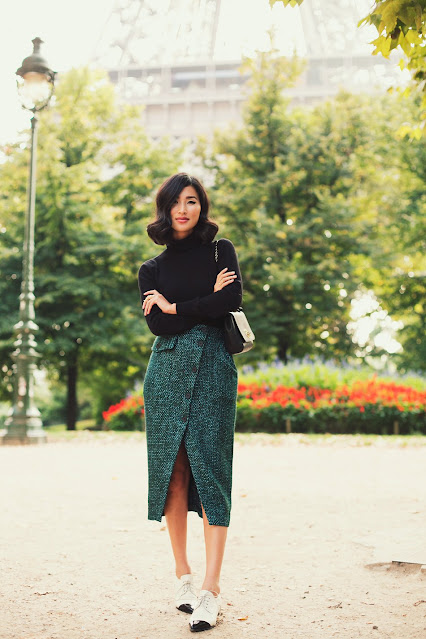 Inspiration Style Wears A Line Skirt