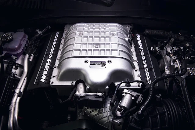 Dodge Charger SRT Hellcat Redeye 2021 / AutosMk