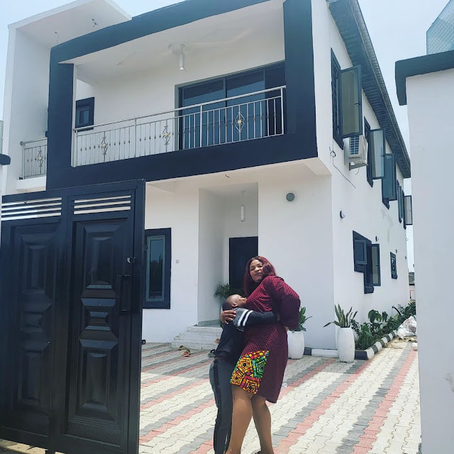 Actress Laide Bakare acquires a new home in Lekki, Lagos (Photos)