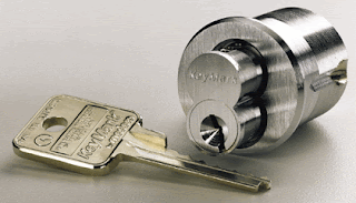 Locksmith Reno commercial grade lock