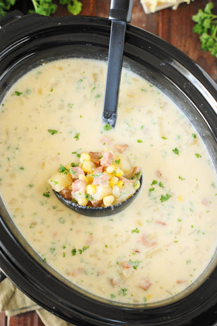  Corn Chowder is a deliciously hearty as well as creamy repast perfect for sharing together every bit a fa Slow Cooker Ham & Corn Chowder