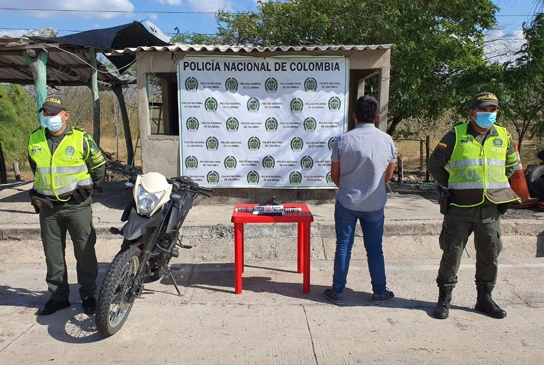 hoyennoticia.com, Redada en carreteras guajiras: dos capturados