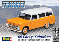 Revell 1/25 '66 CHEVY SUBURBAN (14409) 