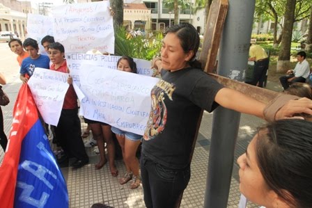 Actualidad: La UAGRM se une a las protestas por el 15%