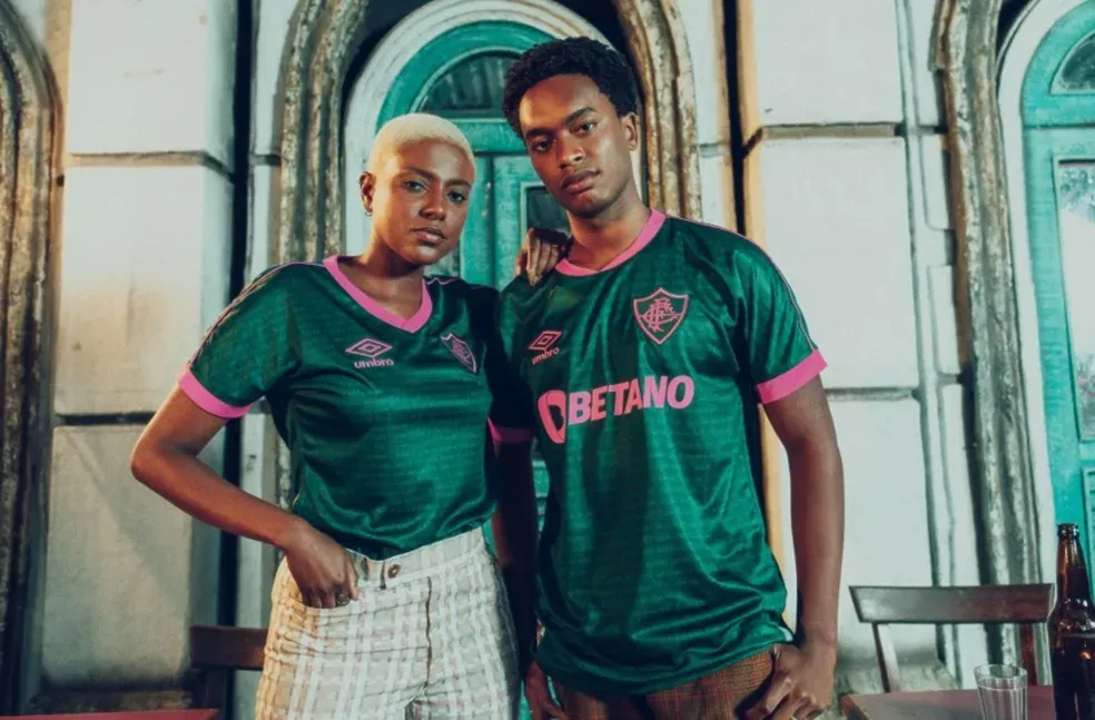 Fluminense lança uniforme em homenagem a Cartola; veja imagens