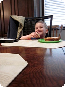 lunchatbubs