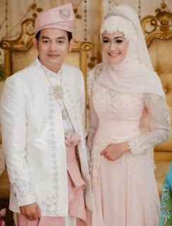 baju pengantin muslim desain simple di pakai gak nyesel