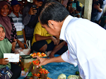 Usai Kunjungi Pasar Rakyat Kambara, Presiden Jokowi Jelaskan Harga-Harga Kebutuhan Pokok 