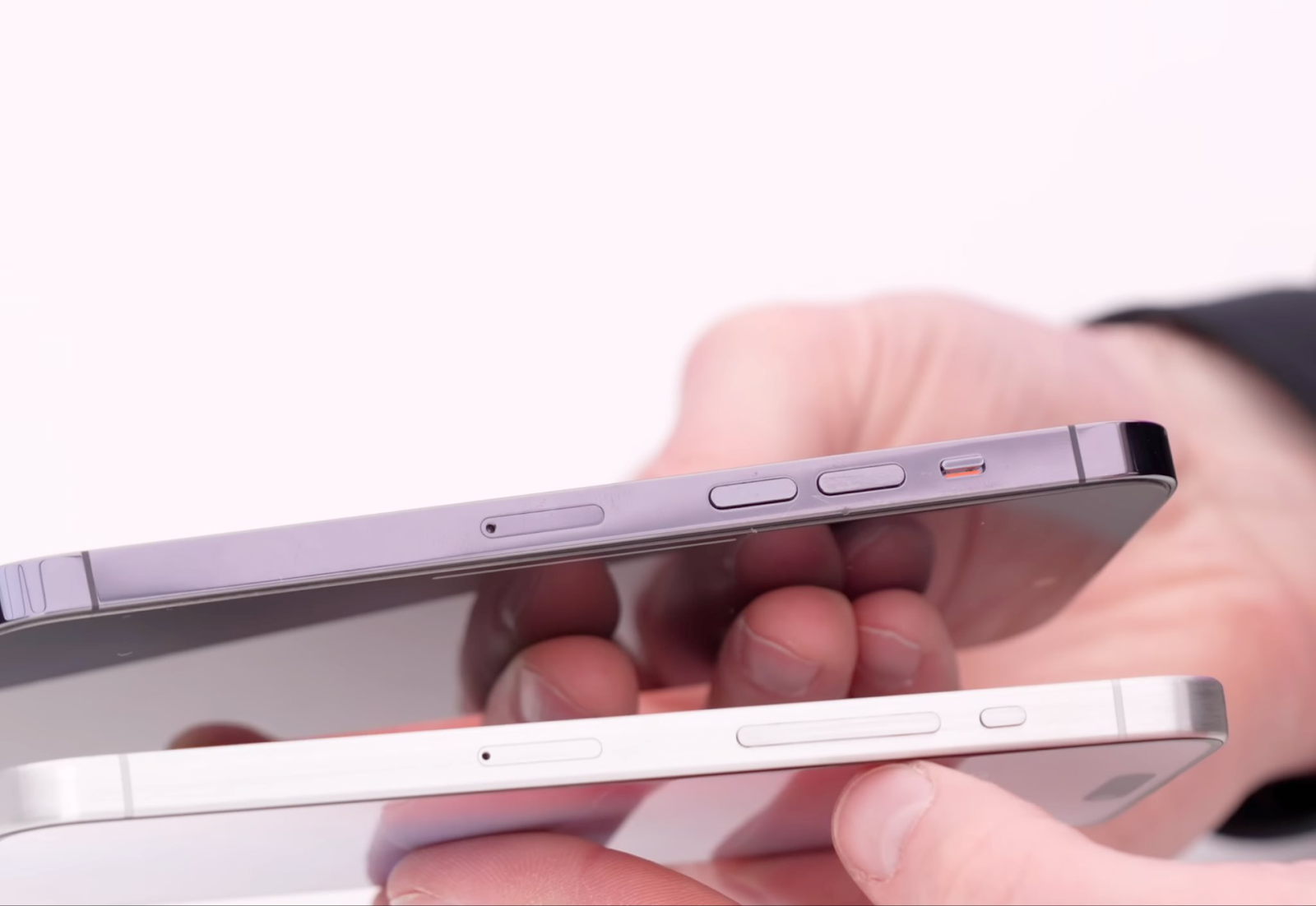 Cận cảnh mô hình iPhone 15 Ultra: Sẽ có nâng cấp mang tính lịch sử - Ảnh 6.