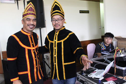 Baju Tradisional Kadazan Dusun Sabah