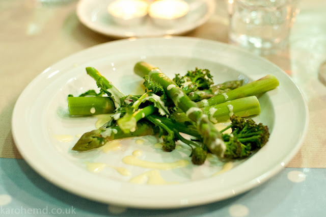 platelickers, supper, club, plate, lickers, cambridge, experience, dine, meet new people, friends, Ivana, Gresham, Jo, Krucynska, afternoon, tease, blog, blogger, eat, delicious, best, london, salt, shake, church, unusual, birthday, cake, asparagus, purple sprouting brocoli, hollandaise, home fries, poached, egg, gammon, ham egg and chips, northrops, sous-vide, ice, cream, lolly, peanut, butter, jelly, jam, raspberry, chocolate, ganache,pb&j, homemade, party, bag, stamp, sprinkles, hundreds, thousands, orange, chocolate, party, celebrate,