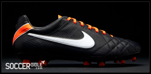 Nike Legend Elite Black Orange Side Teknologi Sepatu Sepak Bola Nike Tiempo Legend IV Elite