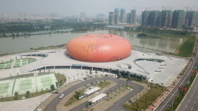 Sihui Xian Dongmei Gymnasium--The Big Orange