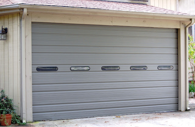 garage door