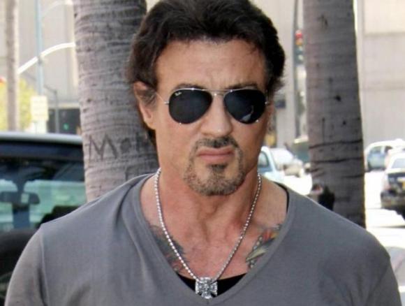 Sylvester+Stallone Inilah Artis Hollywood yang Pernah Jadi Gelandangan