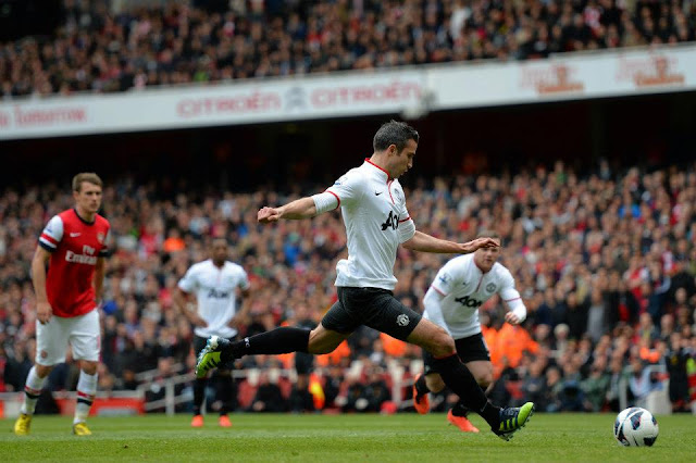 Highlights of RvP's return to the Emirates as a Champion