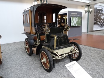 2017.08.24-033 Panhard Levassor tonneau fermé Type A2 1899