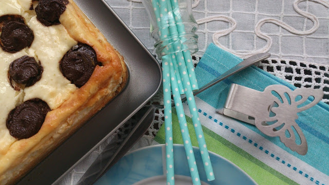 chocolate polka dots cheesecake tarta de queso con lunares de chocolate postre merienda fiesta horno deliciosa sencilla rica