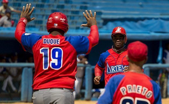 Los Cazadores de Artemisa enfrentarán al subcampeón nacional, los Tigres de Ciego de Ávila, mientras que Granma se verá las caras con Villa Clara