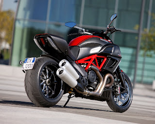 DUCATI DIAVEL SPORTS