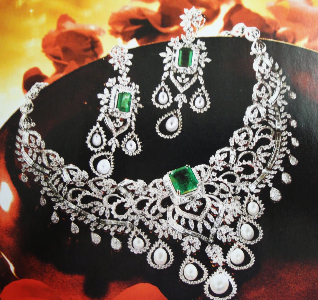 Necklace Design Ideas on Malar World  Diamond Necklace Designs