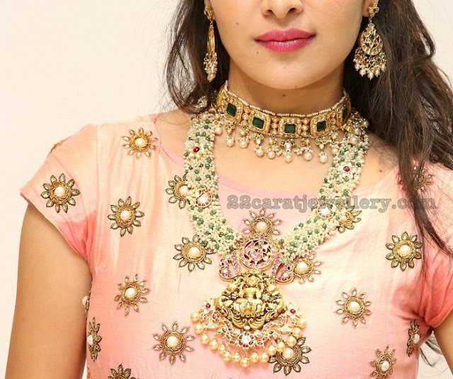 Supraja Reddy in Kundan Jewelry