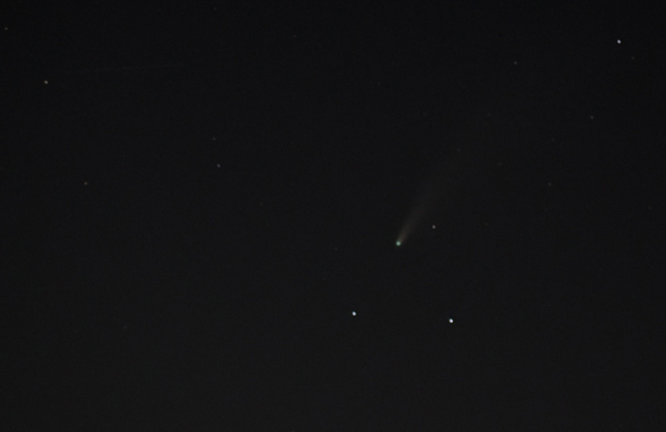 Another photo I took of comet NEOWISE from the city of Diamond Bar in California...on the night of July 18, 2020. A faint satellite trail is visible near the upper-left part of this image.