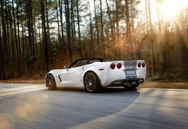 Chevrolet Corvette 427 Convertible 2013 side