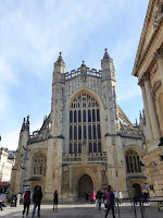 This is a photo of Bath Abbey looking at it from outside the front entrance