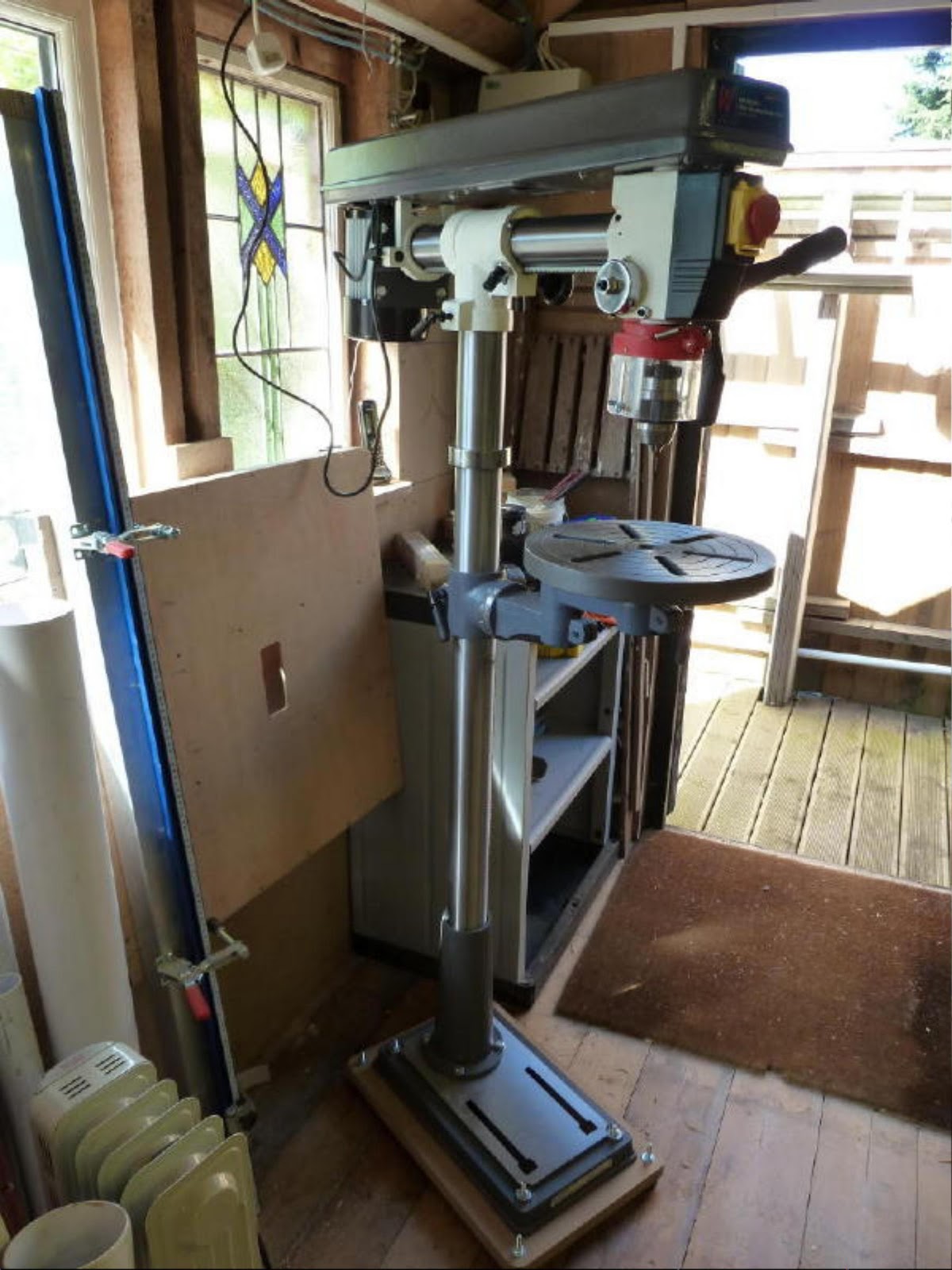 theworkshop: Pillar drill adjustable floor stand