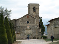 Passeig cap a l'església de l'Ajuda