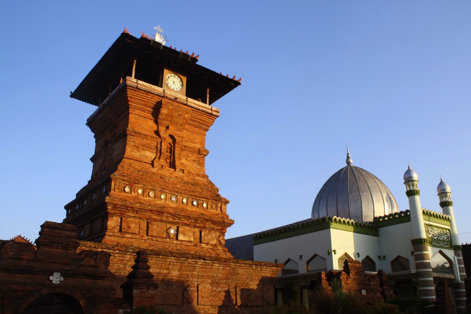  Desain Masjid Unik  di Indonesia Desain  Properti Indonesia