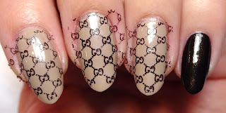 Gucci Nails