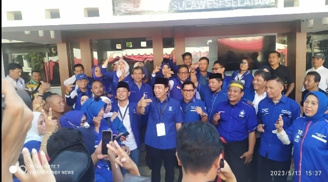 Puluhan Bacaleg DPW PAN Resmi Mendaftarkan Diri di KPU Sulawesi Selatan