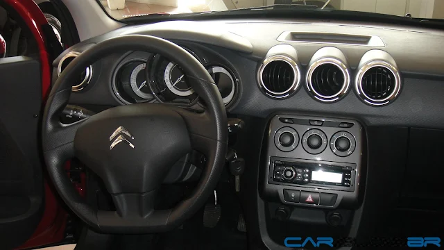 Novo Citroen C3 2013 Tendance - interior - painel