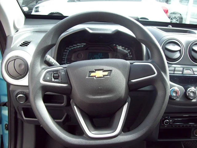 Novo Chevrolet Agile 2014 - painel