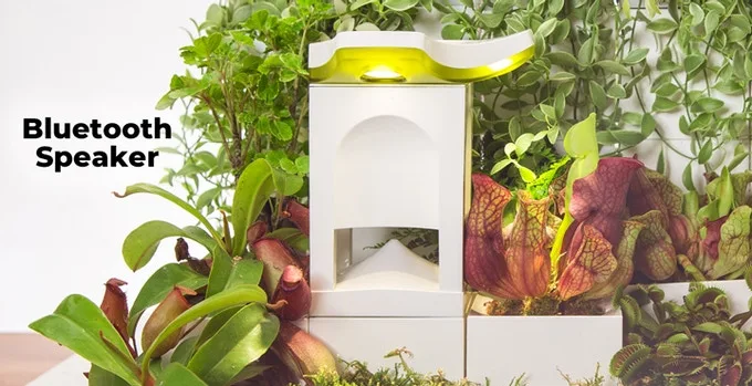 LeGrow, Create Your Own Desktop Garden With Ease LeGrow is a modular indoor planter to create a customized desktop garden - Just stack and expand.