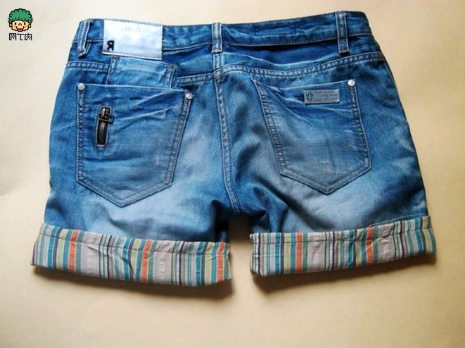 Ideas for decorating denim shorts 